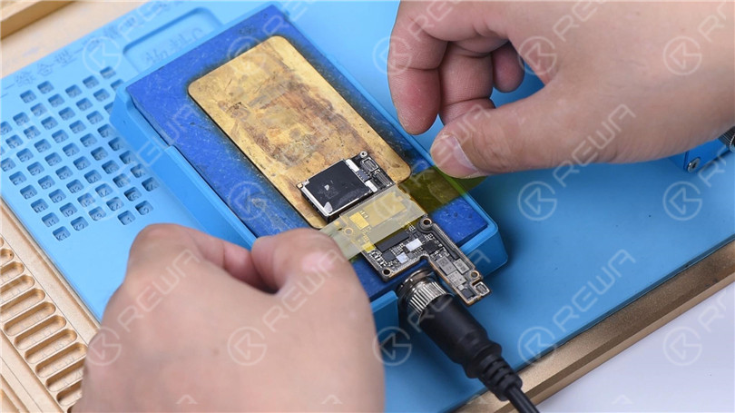 How to replace the SIM card reader of iPhone X?